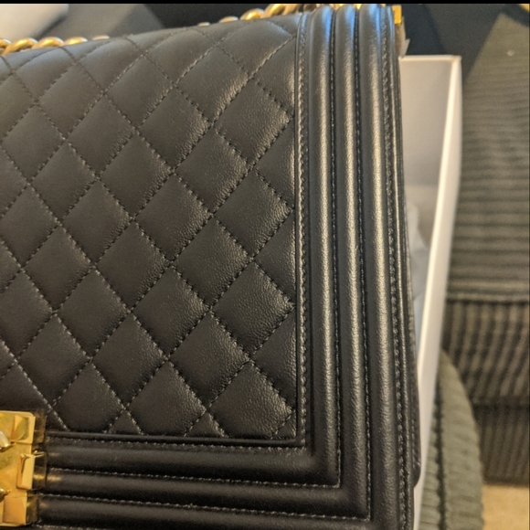 πSOLDπ Chanel New Medium Boy Bag - Picture 13 of 16